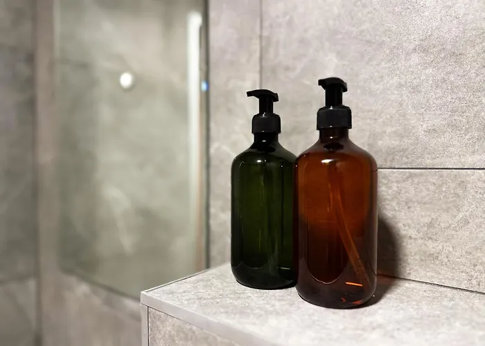 4 Bdr 2 Bth Netflix Panorama Views ソフィア