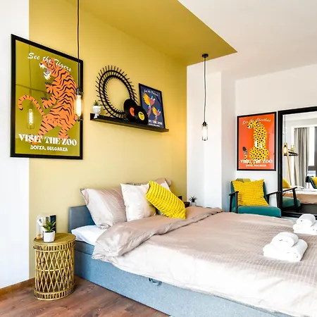 4 Bdr 2 Bth Netflix Panorama Views