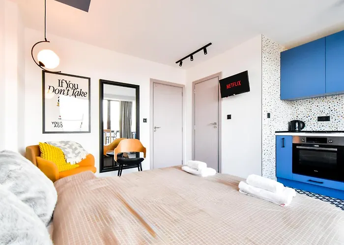 4 Bdr 2 Bth Netflix Panorama Views Διαμέρισμα