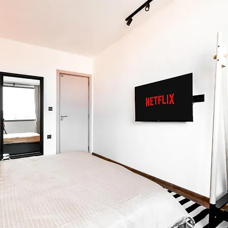 4 Bdr 2 Bth Netflix Panorama Views *